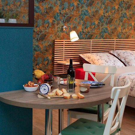 Gite Du Vieux Saule 1 Gite Avec Spa Privatif Pour 2 Personnes 1 Suite Familiale Sans Spa Vieil-Hesdin Esterno foto