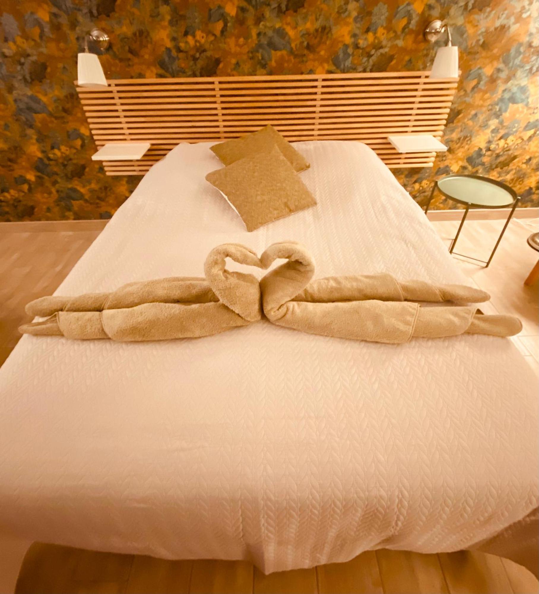 Gite Du Vieux Saule 1 Gite Avec Spa Privatif Pour 2 Personnes 1 Suite Familiale Sans Spa Vieil-Hesdin Esterno foto